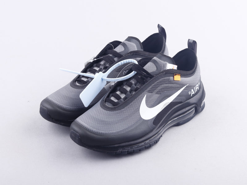 BL - Max97 black and white
