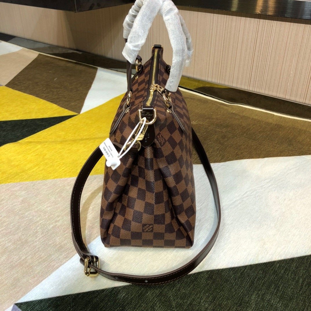 BL - High Quality Bags LUV 247