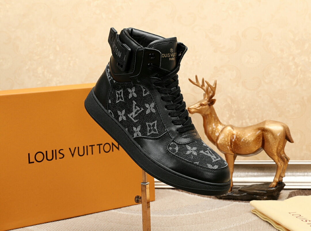 BL - LUV Bombox Boot Black Sneaker