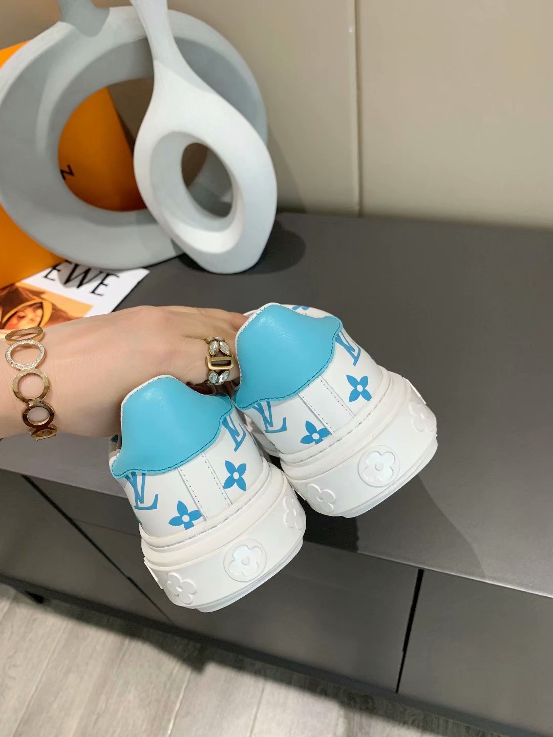 BL - LUV Casual Low Blue White Sneaker