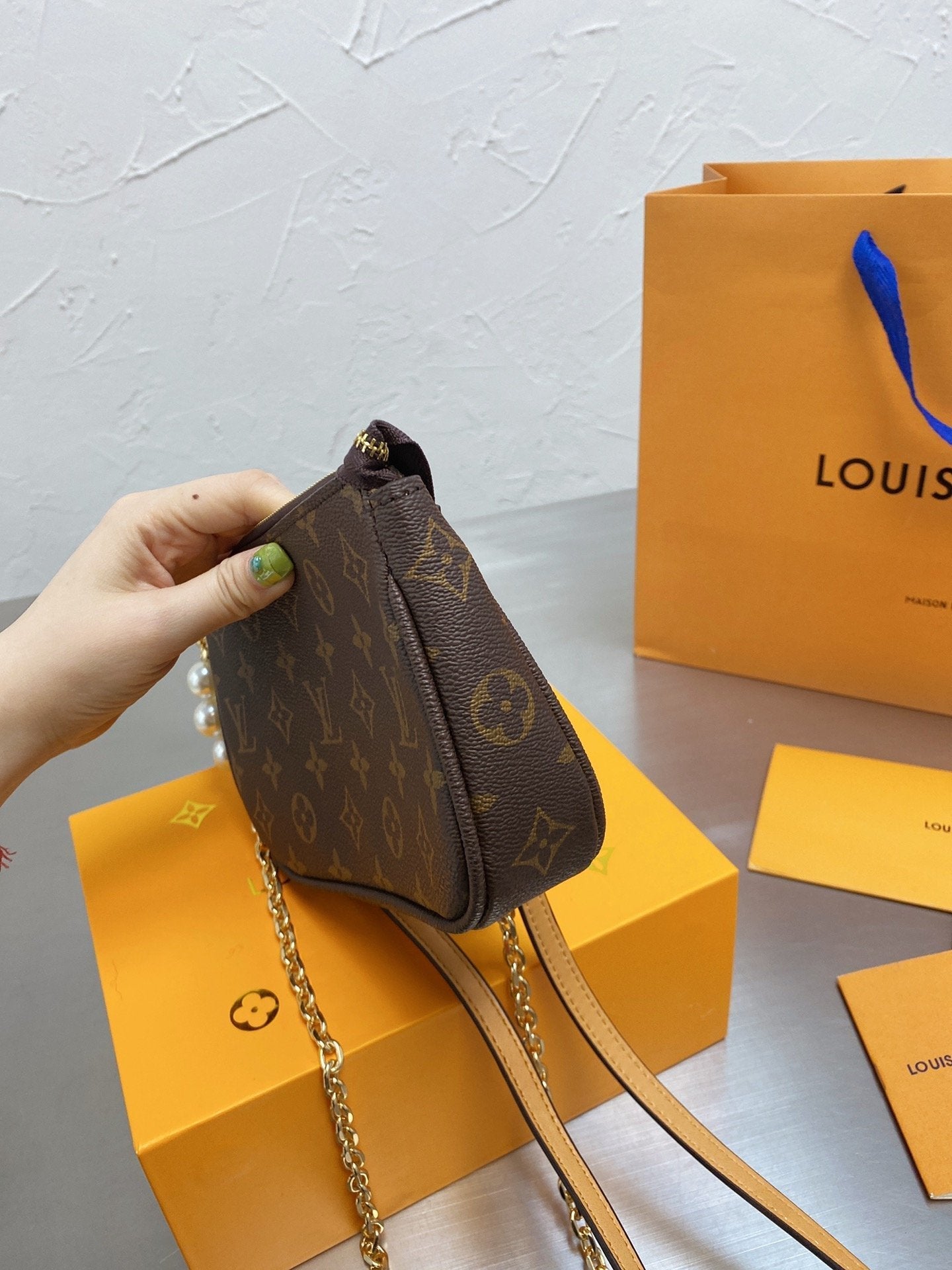 BL - High Quality Bags LUV 080