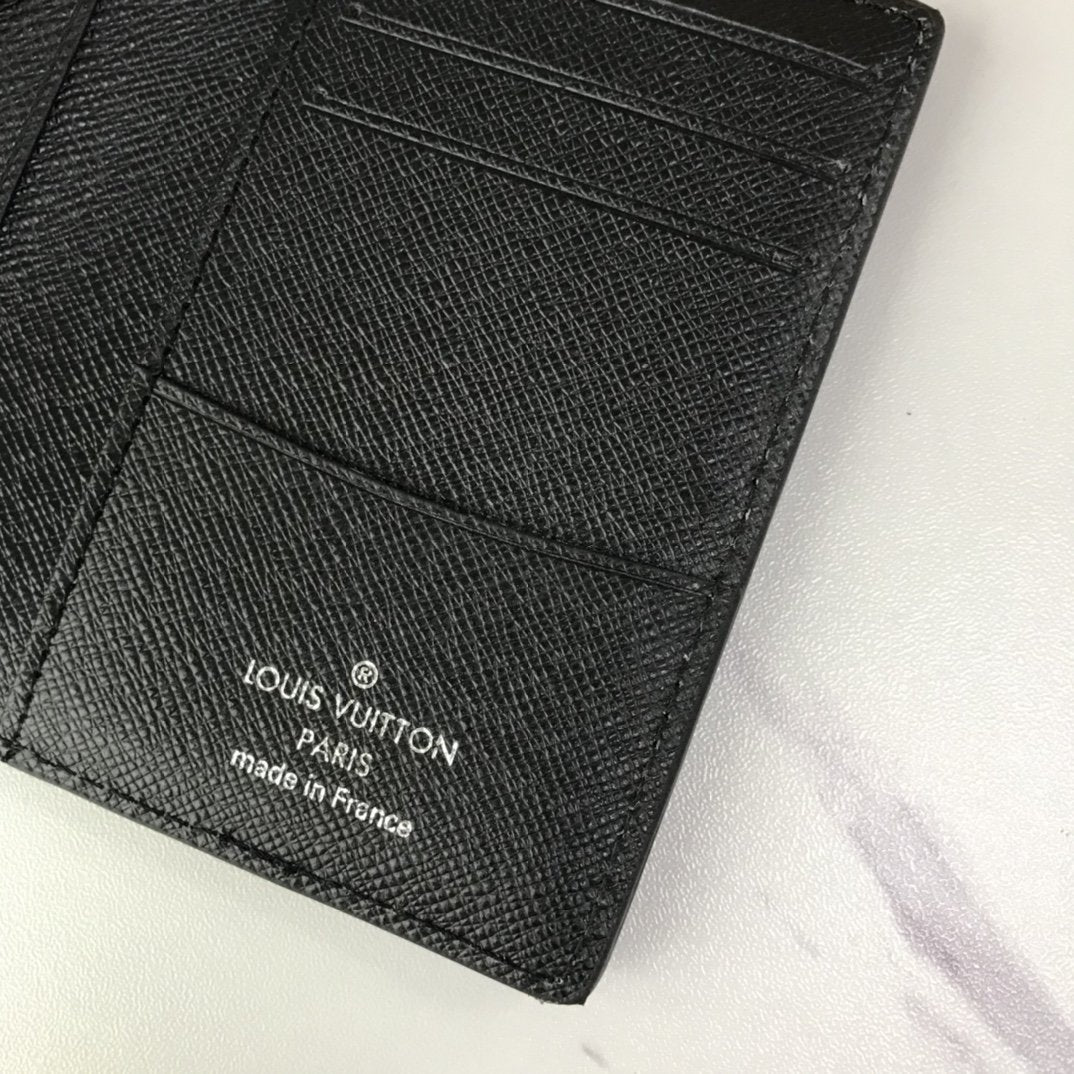 BL - High Quality Wallet LUV 080
