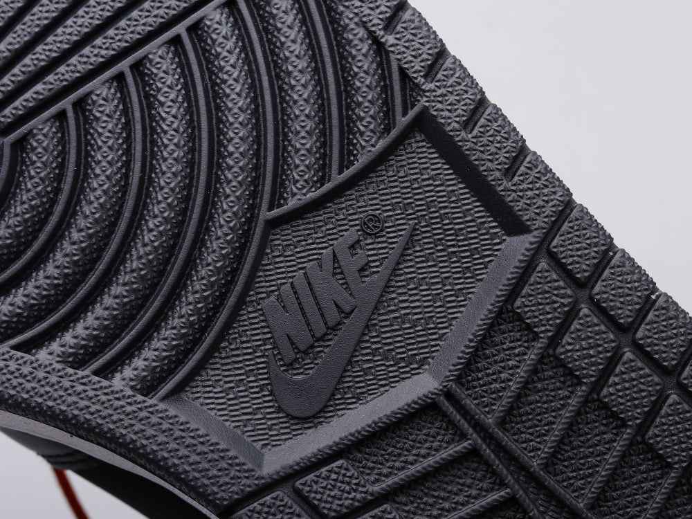 BL - AJ1 black and red silk