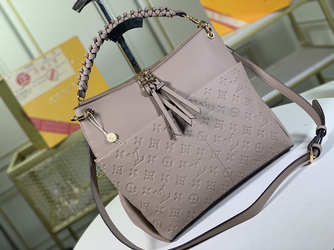 BL - High Quality Bags LUV 112