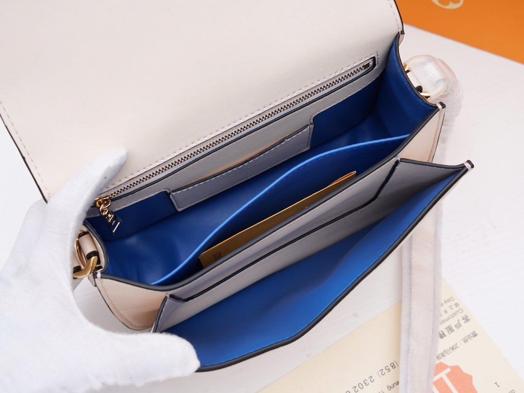 BL - High Quality Bags LUV 441