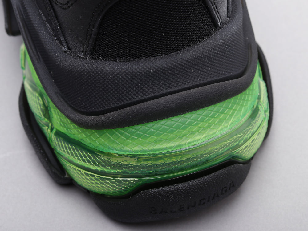 BL - Bla Triple S Black Green Sneaker