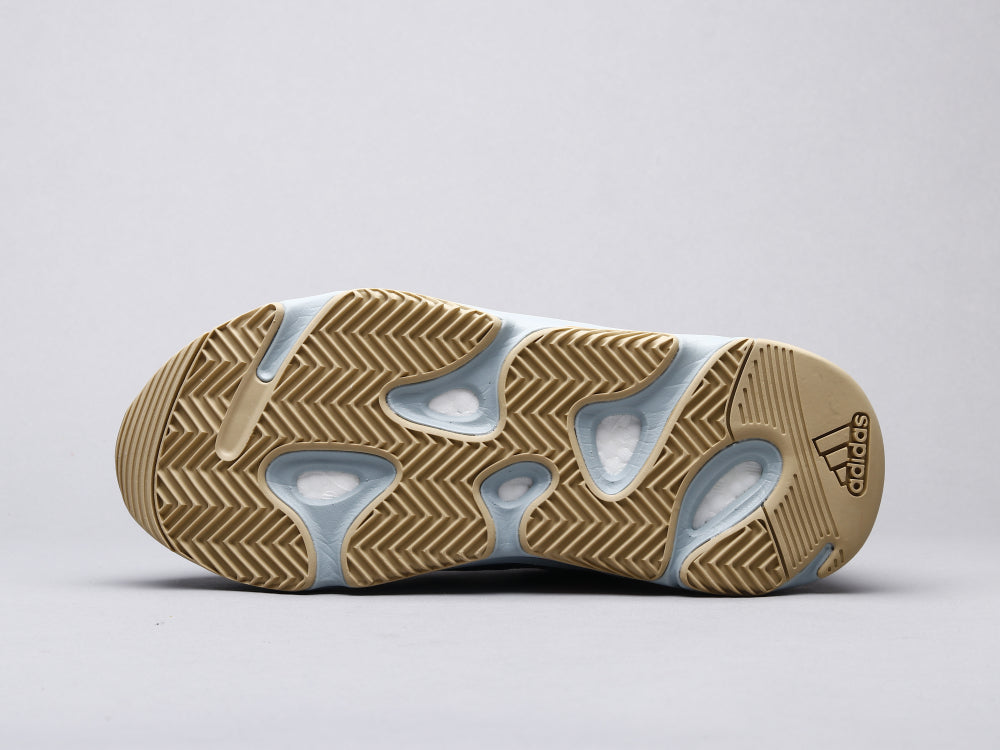 BL - Yzy 700 Carbon Blue Sneaker