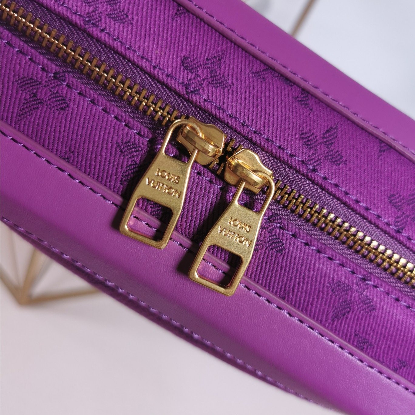 BL - High Quality Bags LUV 257