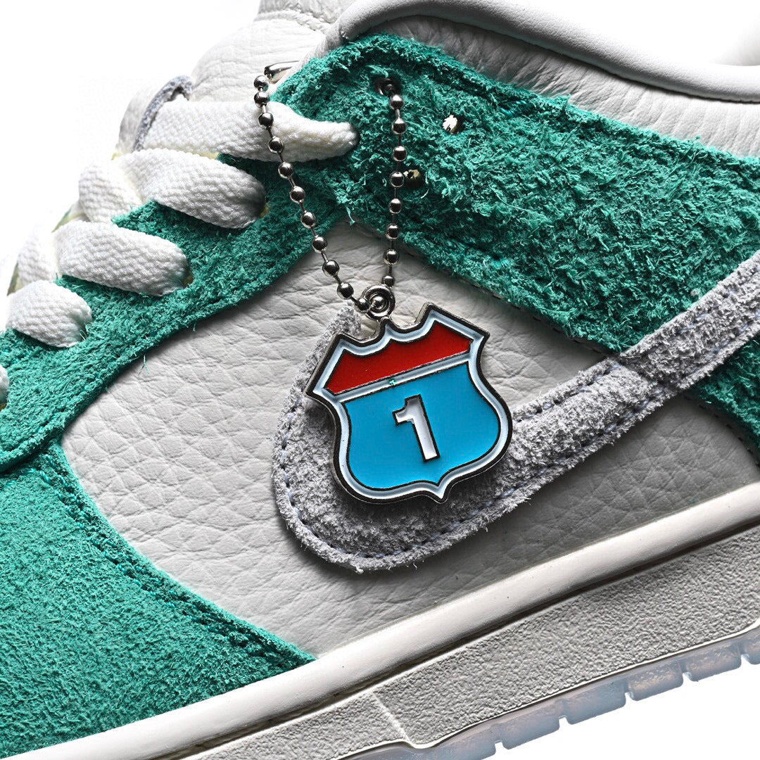 BL - NKE Korea limited mint green