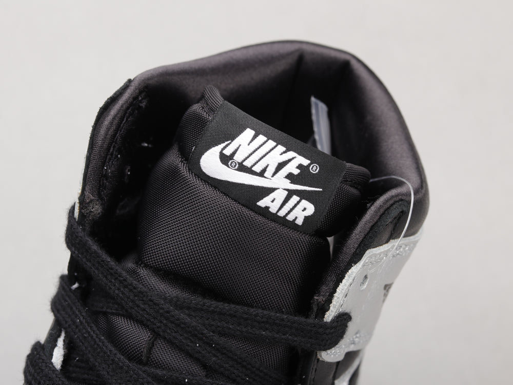 BL - AJ1 Metallic Silver