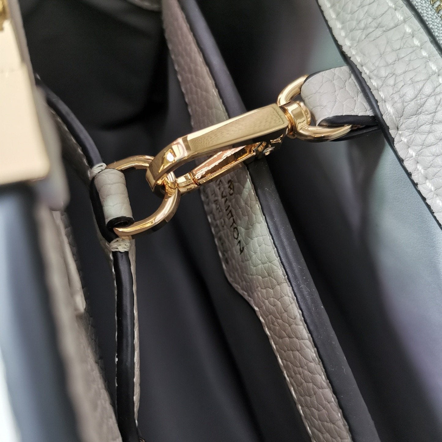 BL - High Quality Bags LUV 244