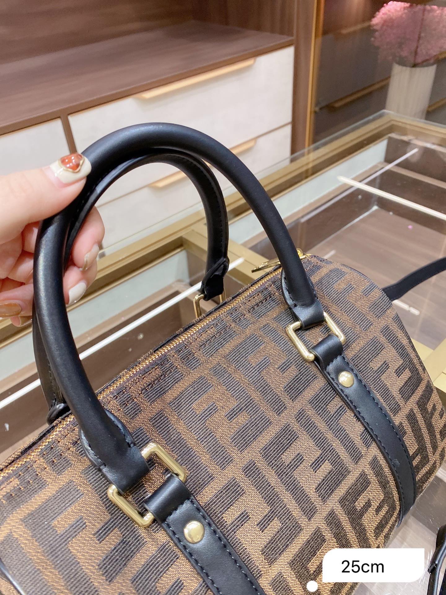 BL - High Quality Bags FEI 151