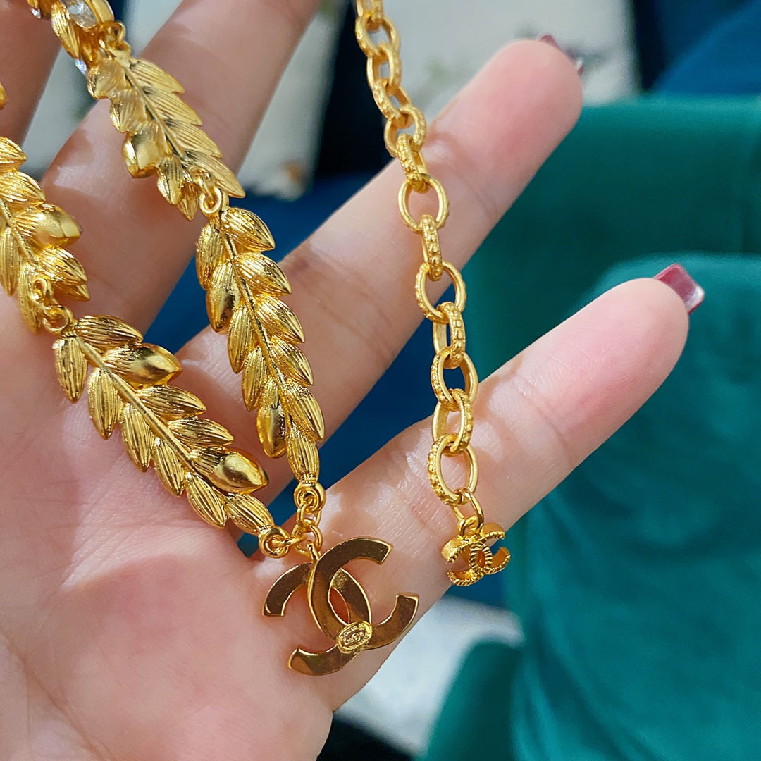BL - High Quality Necklace CHL054