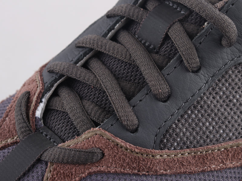BL - Yzy 700 Mauve Sneaker