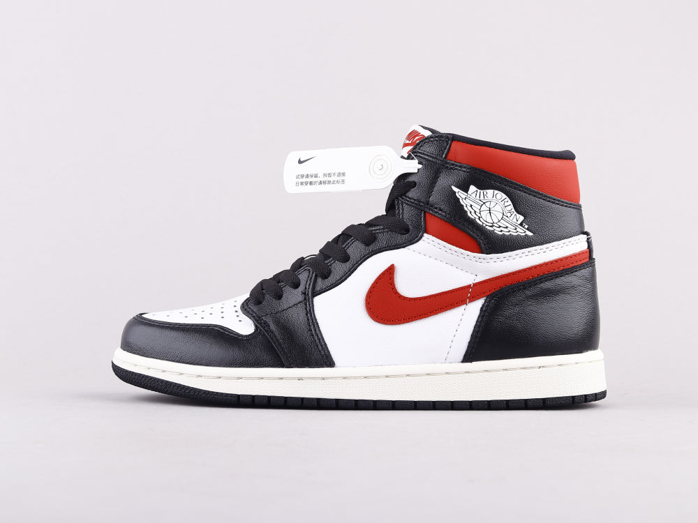BL - AJ1 Red Hook Black Toe