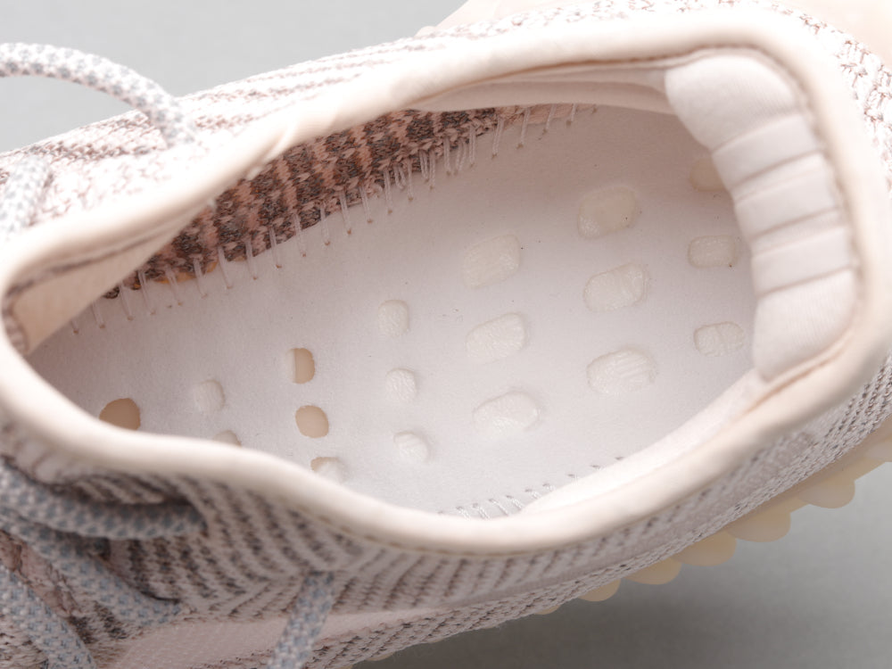 BL - Yzy 350 Light Pink Sneaker