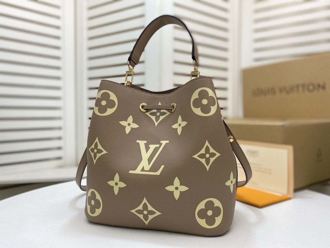 BL - High Quality Bags LUV 103