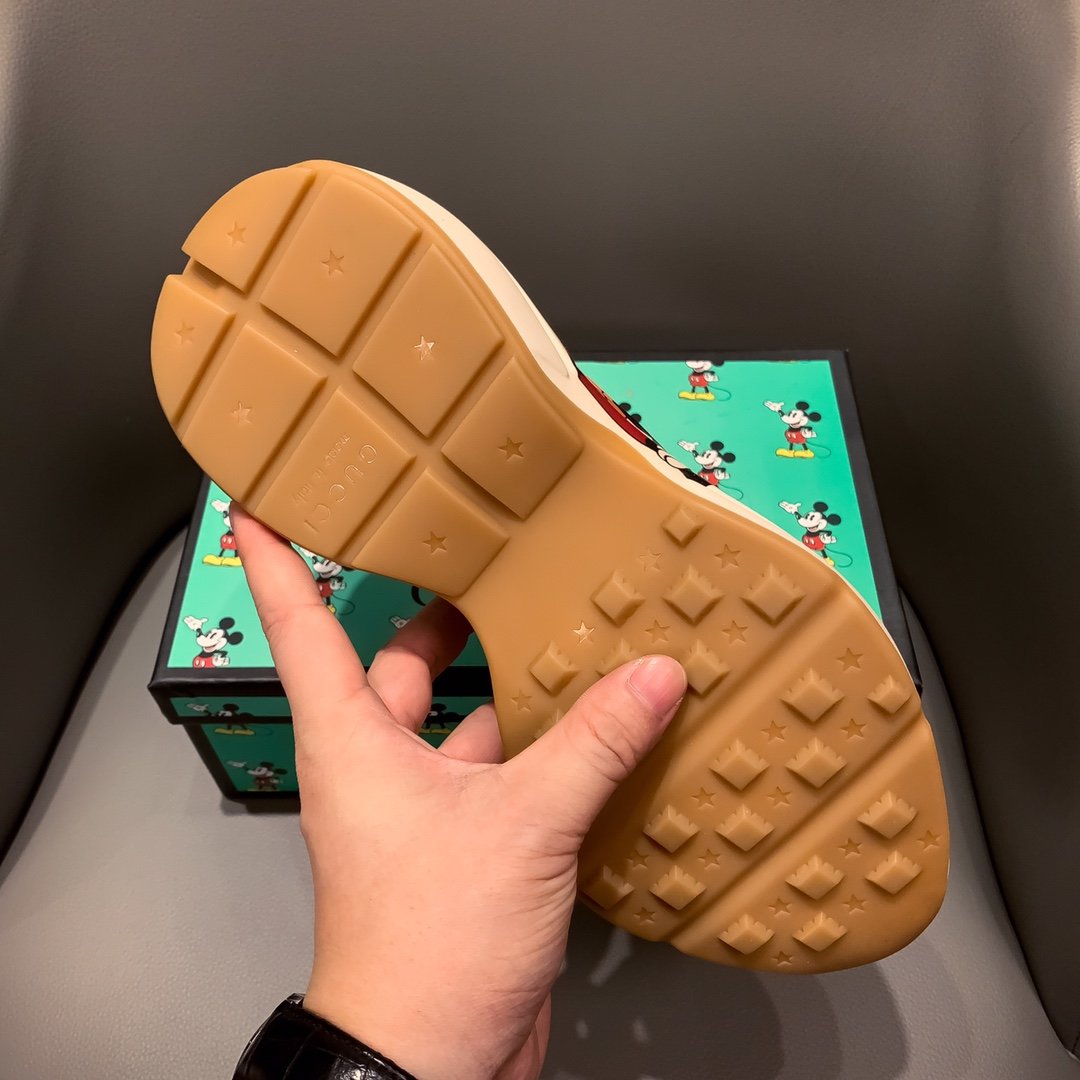 BL-GCI RHYTON SNEAKER WITH Mkey 131