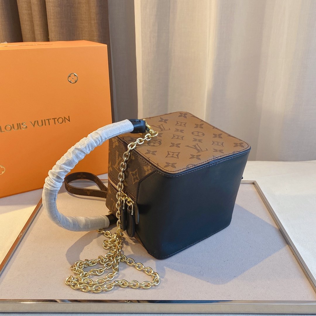 BL - High Quality Bags LUV 088