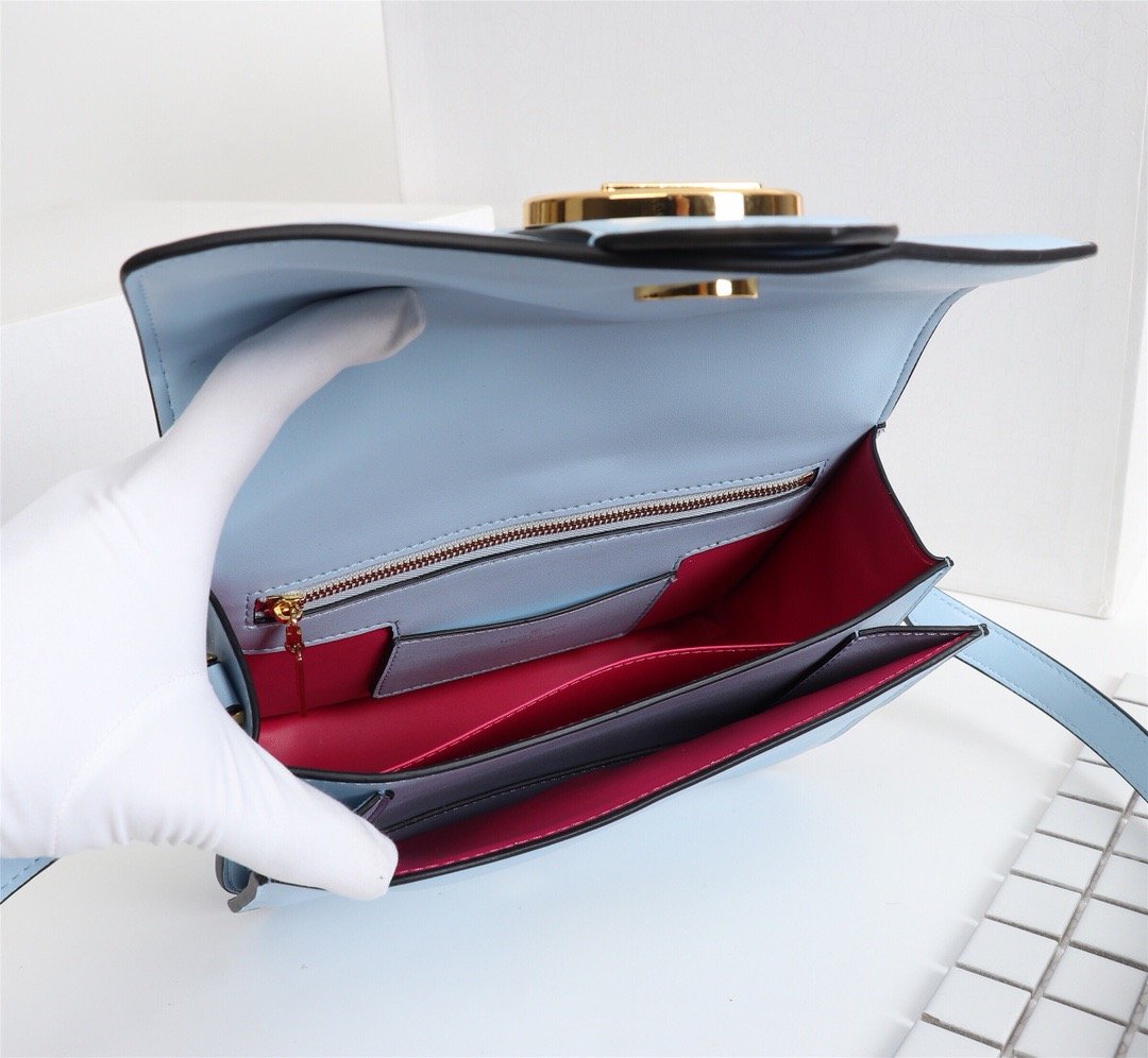 BL - High Quality Bags LUV 443