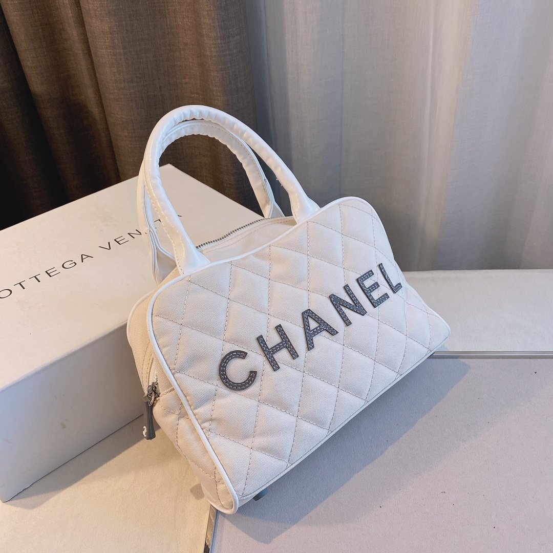 BL - High Quality Bags CHL 124