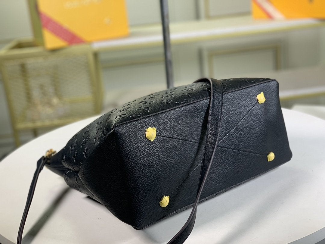 BL - High Quality Bags LUV 112