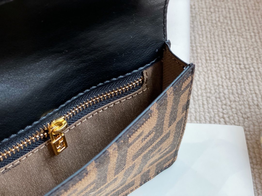 BL - High Quality Bags FEI 130