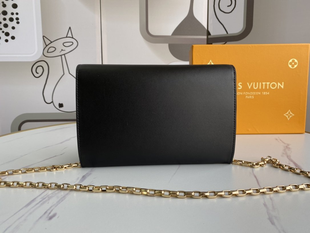 BL - High Quality Wallet LUV 057