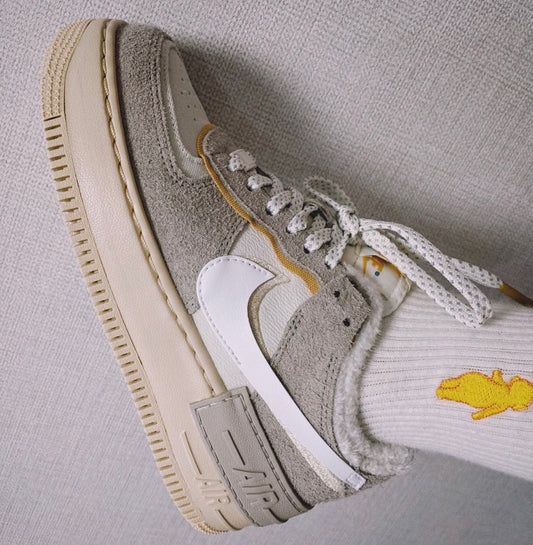 BL - AF1 Shadow gray and white deconstructed plus velvet