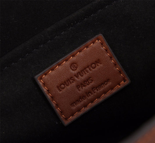 BL - High Quality Bags LUV 048