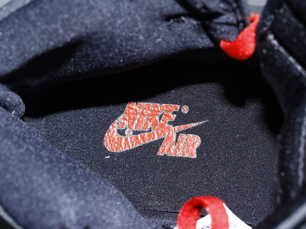 BL - AJ1 black and red silk