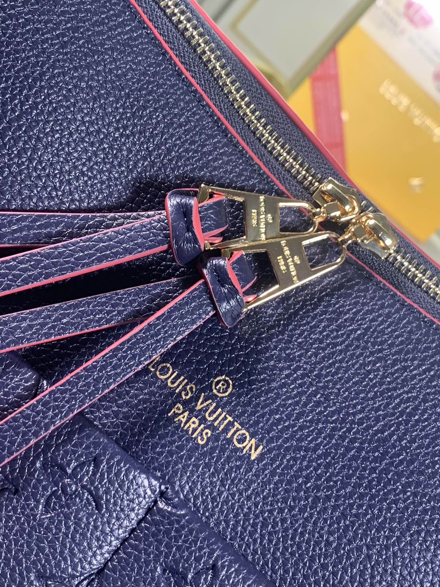BL - High Quality Bags LUV 112