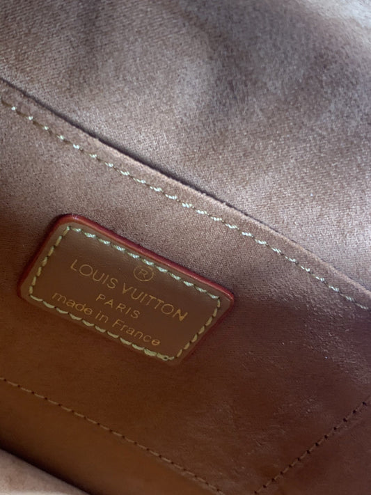 BL - High Quality Bags LUV 109