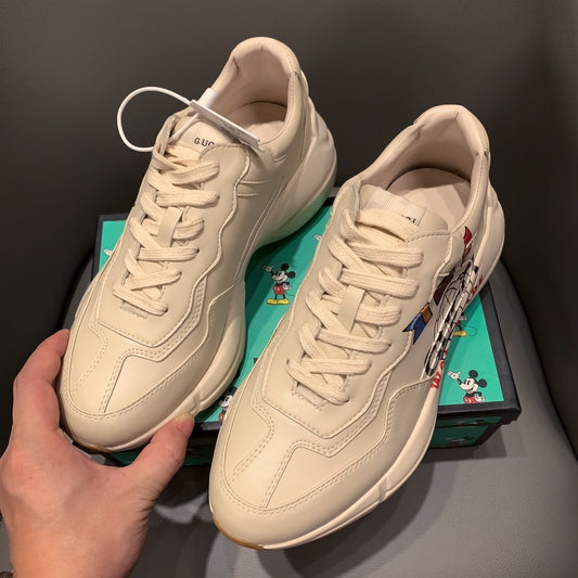 BL-GCI Rhyton Worldwide White 138