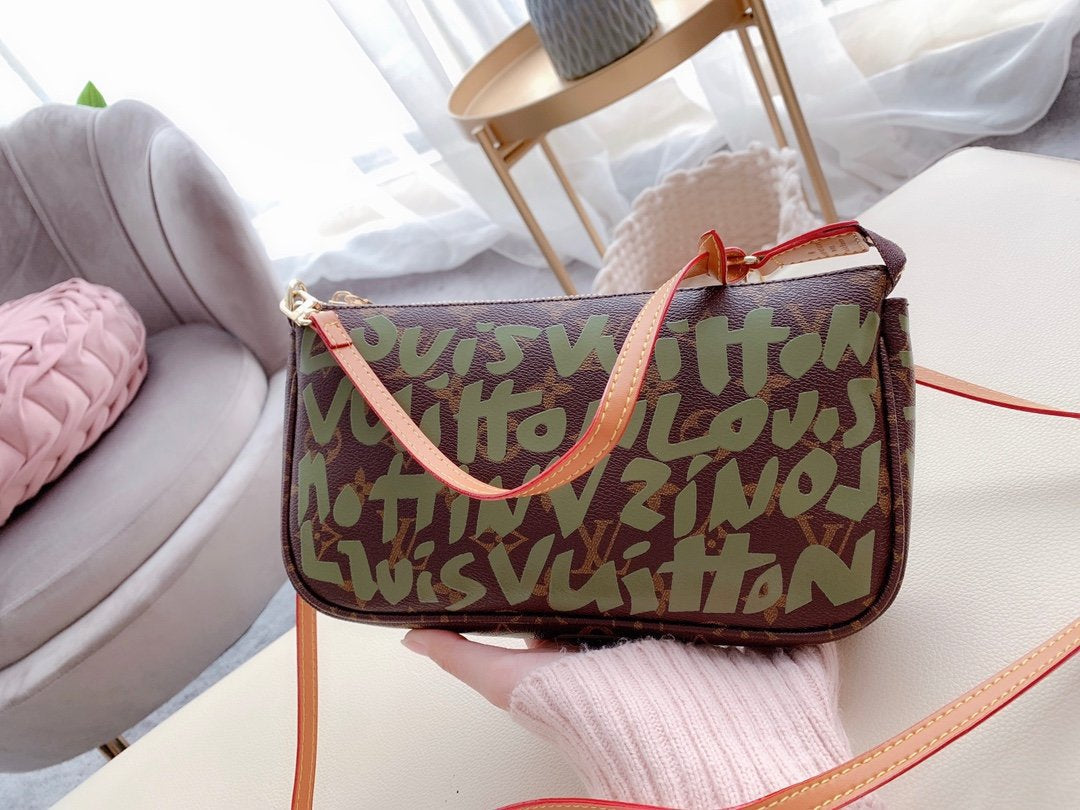 BL - High Quality Wallet LUV 089