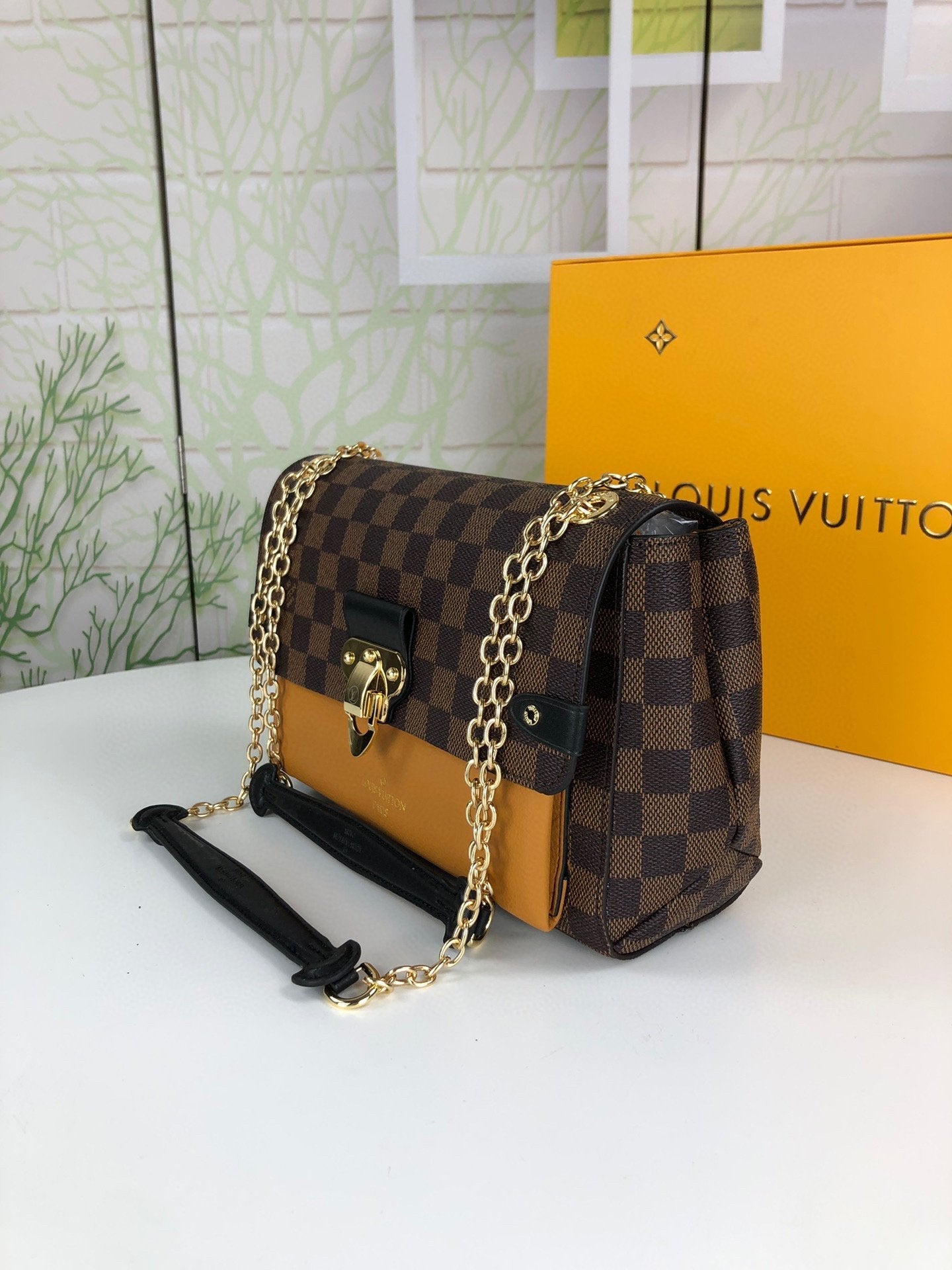 BL - High Quality Bags LUV 053
