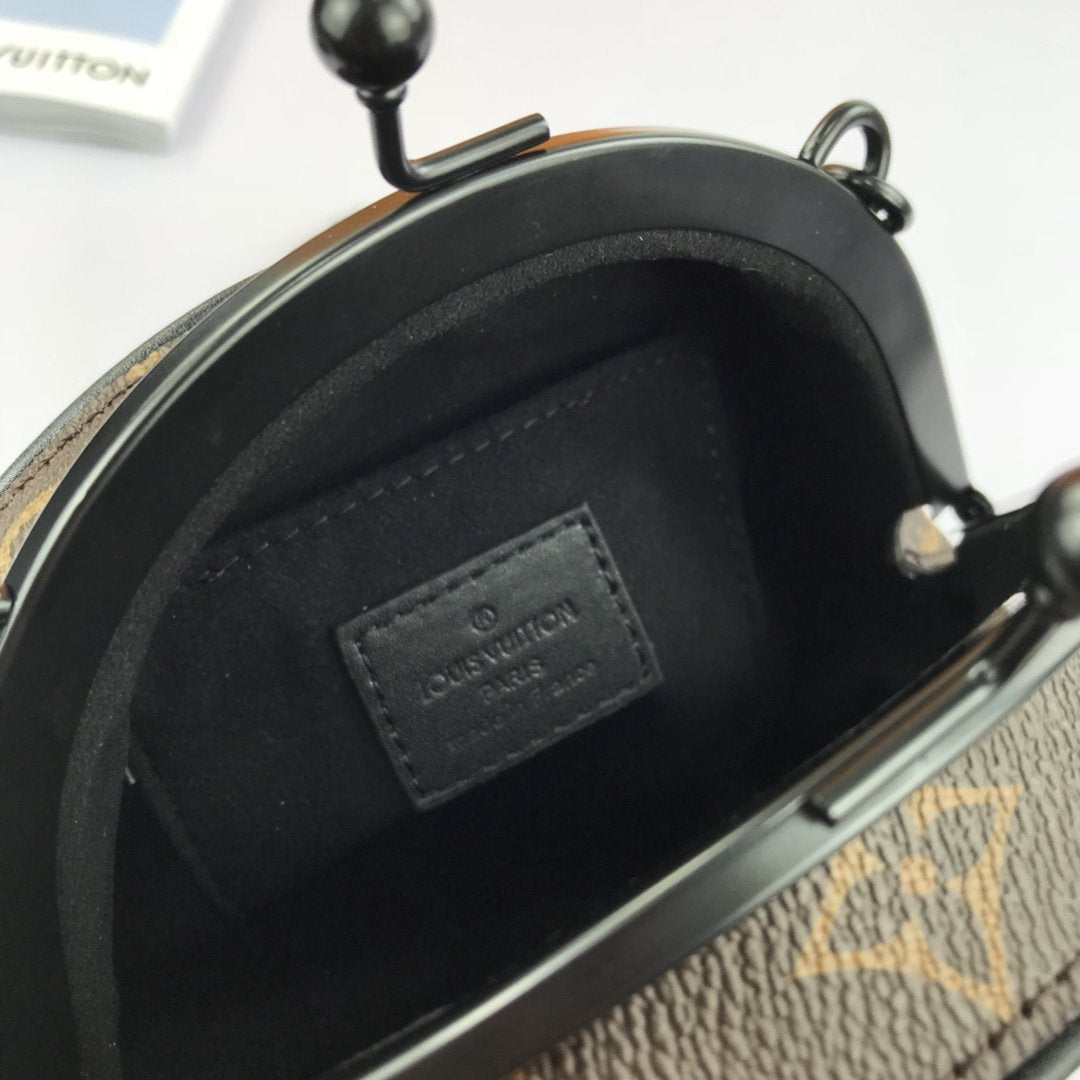 BL - High Quality Bags LUV 113