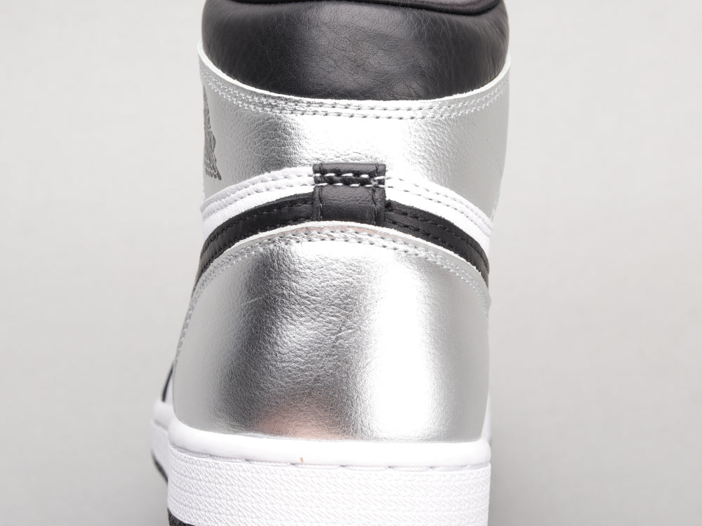 BL - AJ1 Metallic Silver