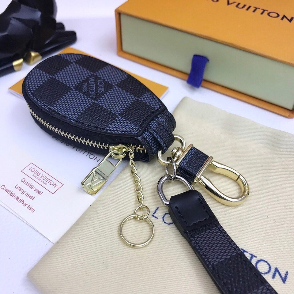 BL - High Quality Keychains LUV 026