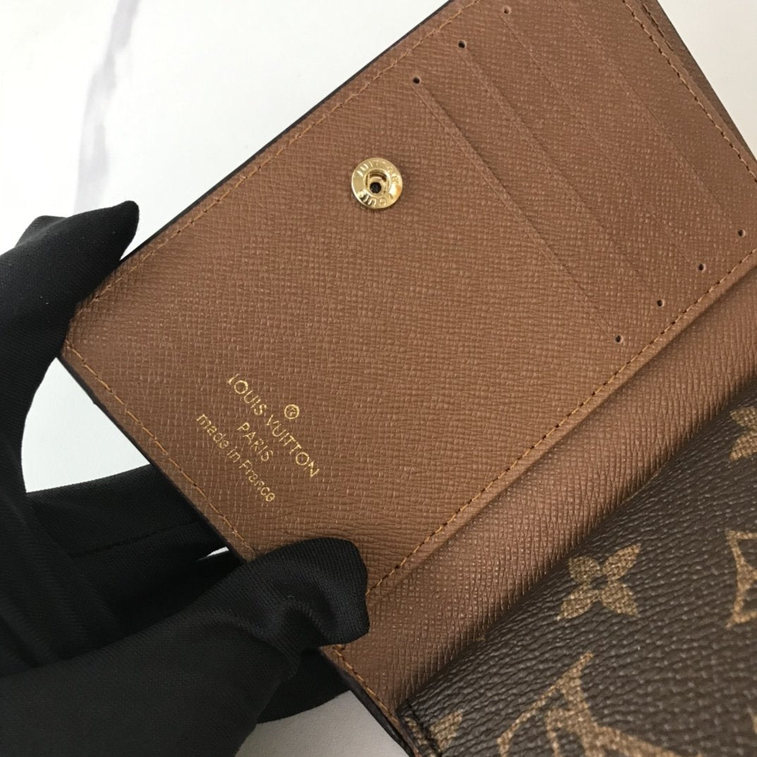 BL - High Quality Wallet LUV 038