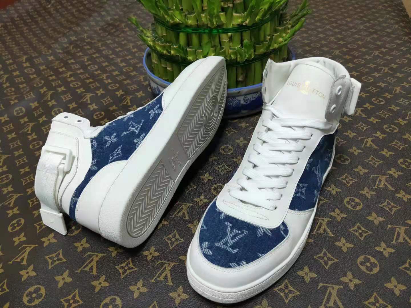 BL - Luv Rivoli White Blue Sneaker