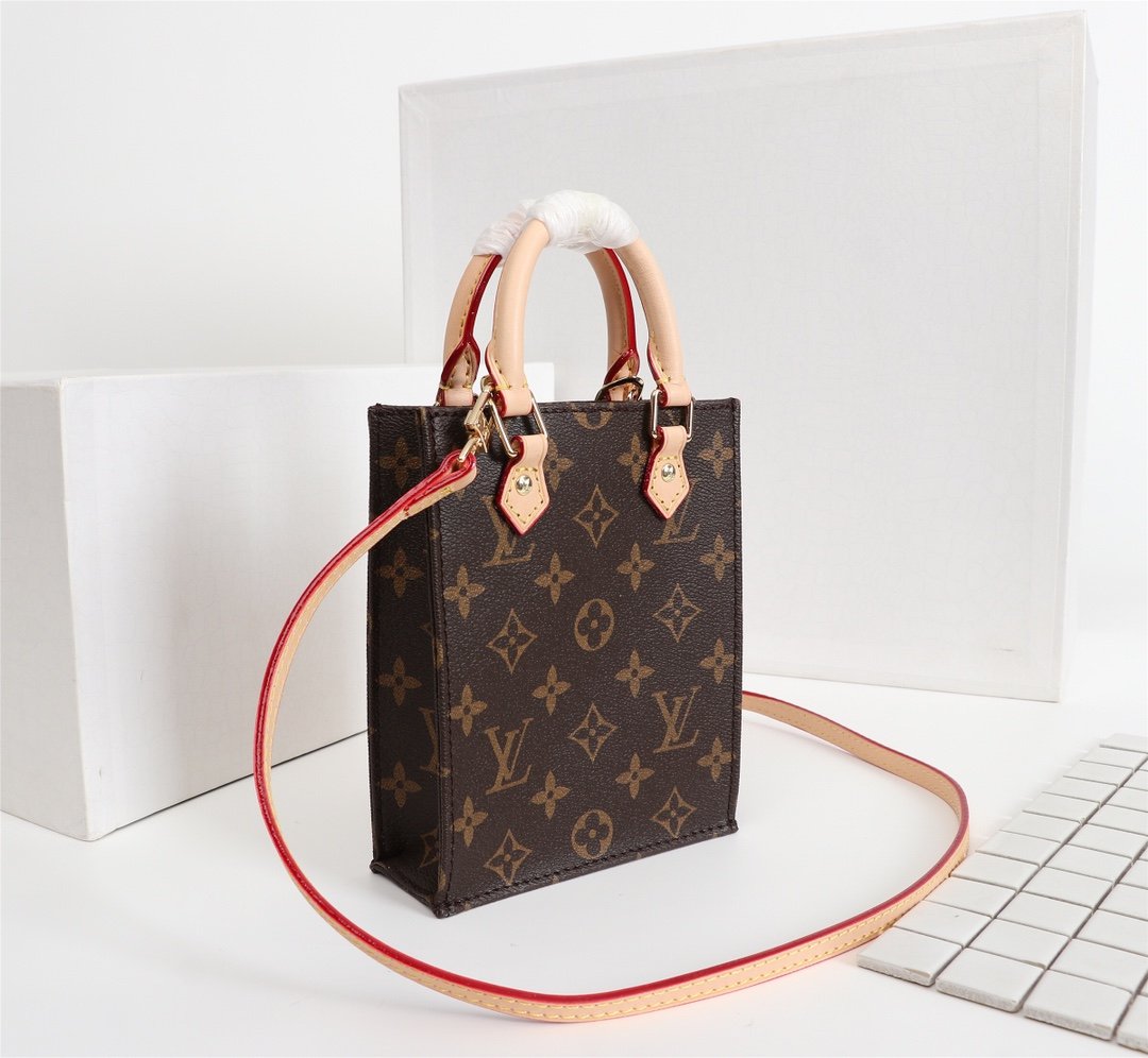 BL - High Quality Bags LUV 010