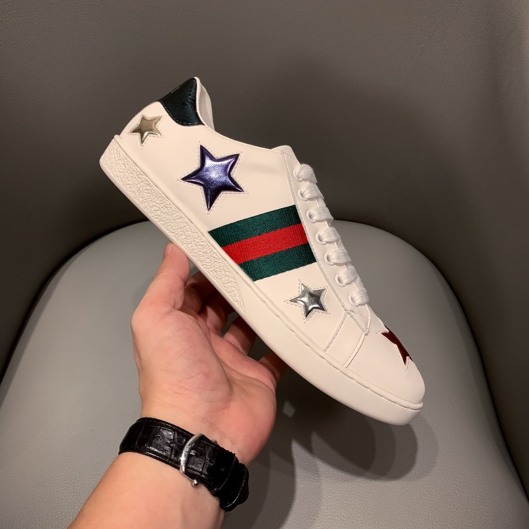 BL-GCI ACE LEATHER SNEAKER WITH STAR 109