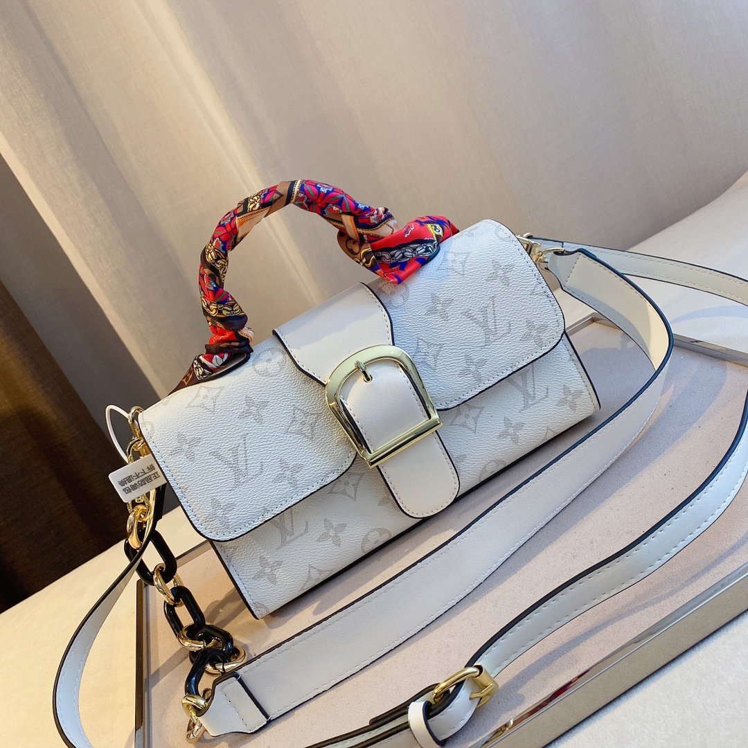 BL - High Quality Bags LUV 090