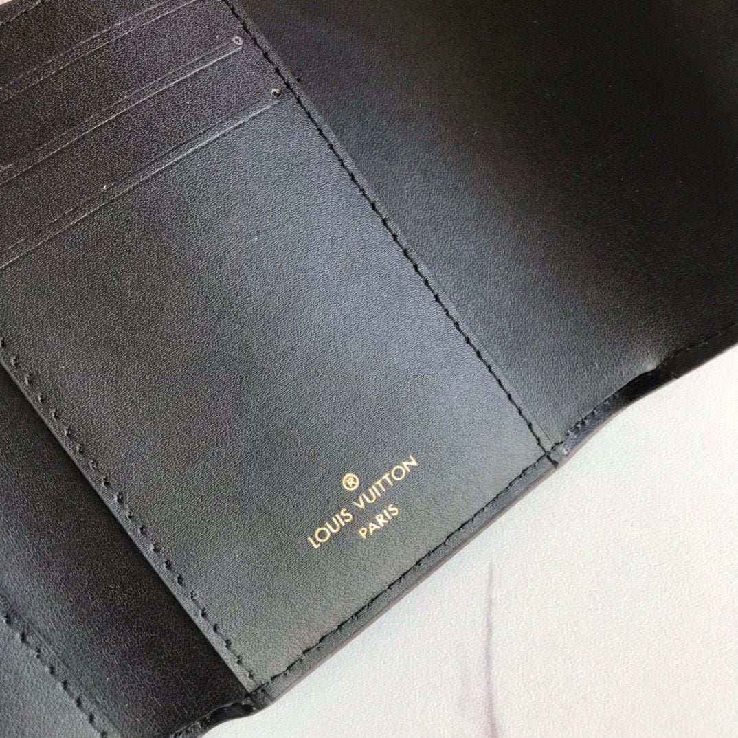 BL - High Quality Bags LUV 051