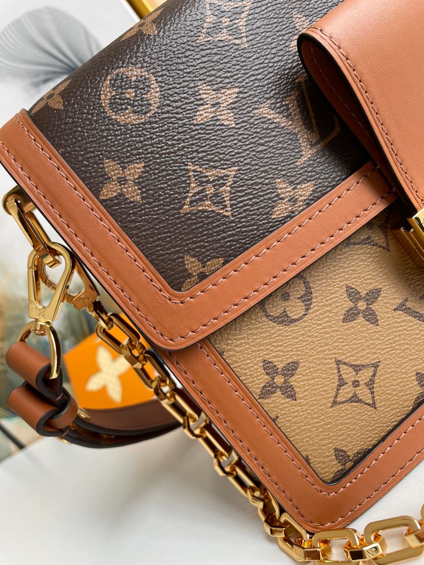 LV Dauphine MM Monogram And Monogram Reverse Canvas By Nicolas Ghesquière For The Cruise Collection, Shoulder Bags 25cm LV M45958