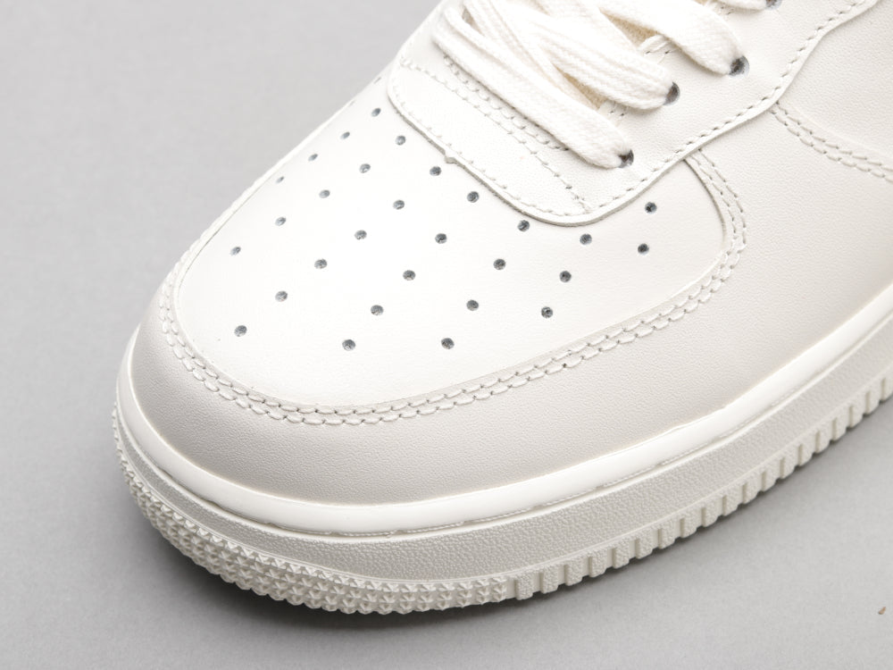 BL - AF1 retro white red low top