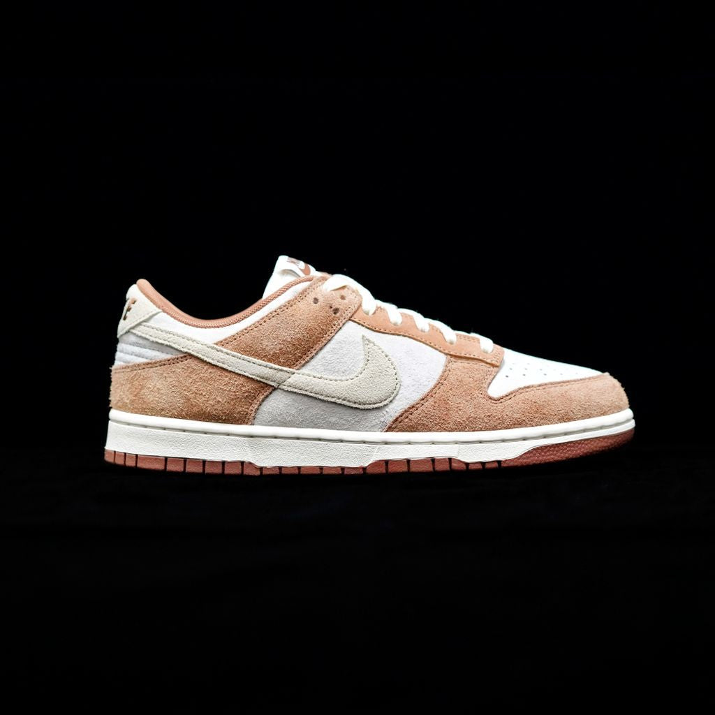 BL - NKE wheat khaki