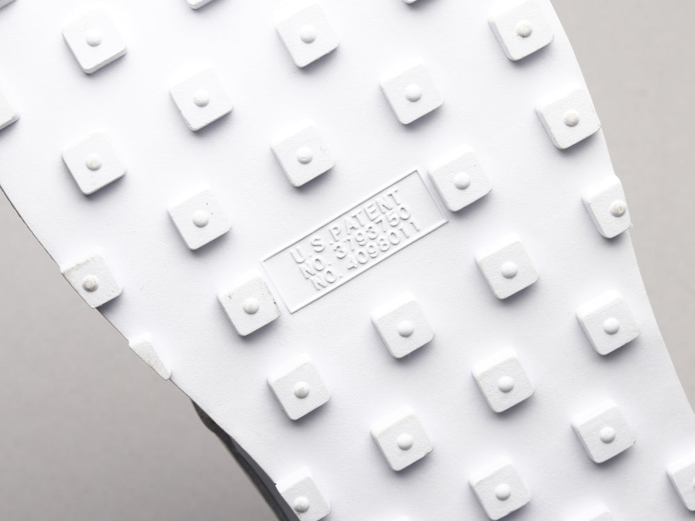 BL - NKE Waffle Satin White