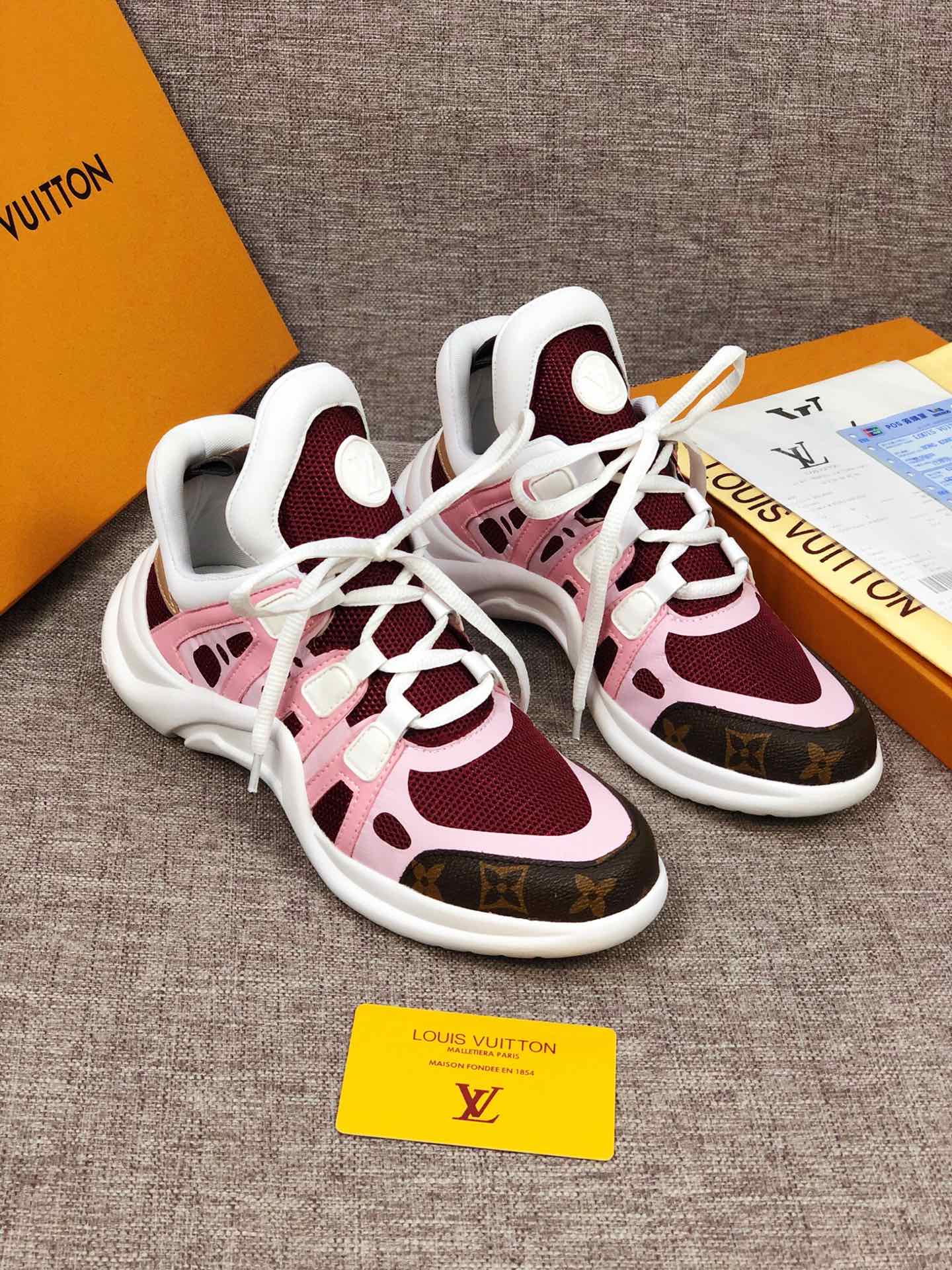 BL - LUV Archlight Pink Brown Sneaker